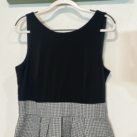 Signature by Robbie Bee Black and Gray for and flare knee length cocktail Dress - Picture 2 of 9